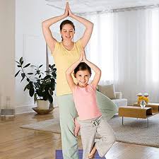 yoga kid with mom
